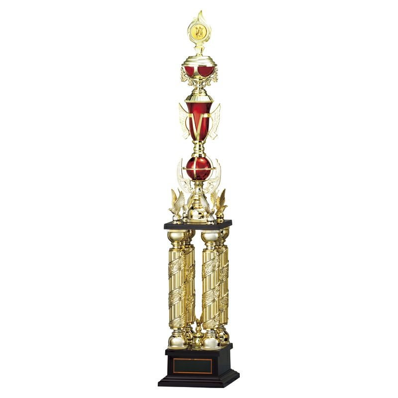 豪華な4本柱トロフィー