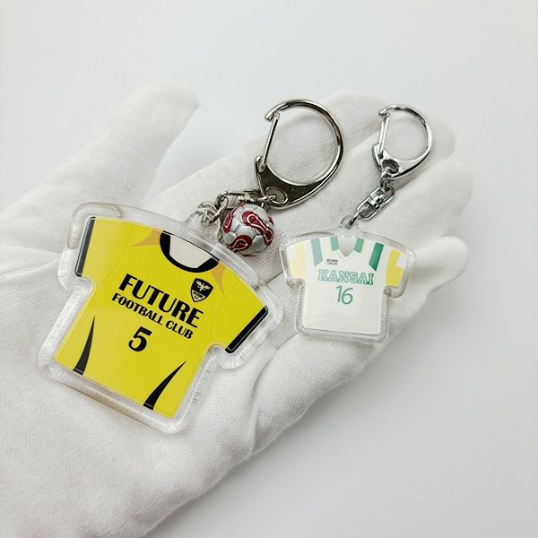 ユニフォームキーホルダーTシャツ型BIG（アクリル）｜入卒団記念品